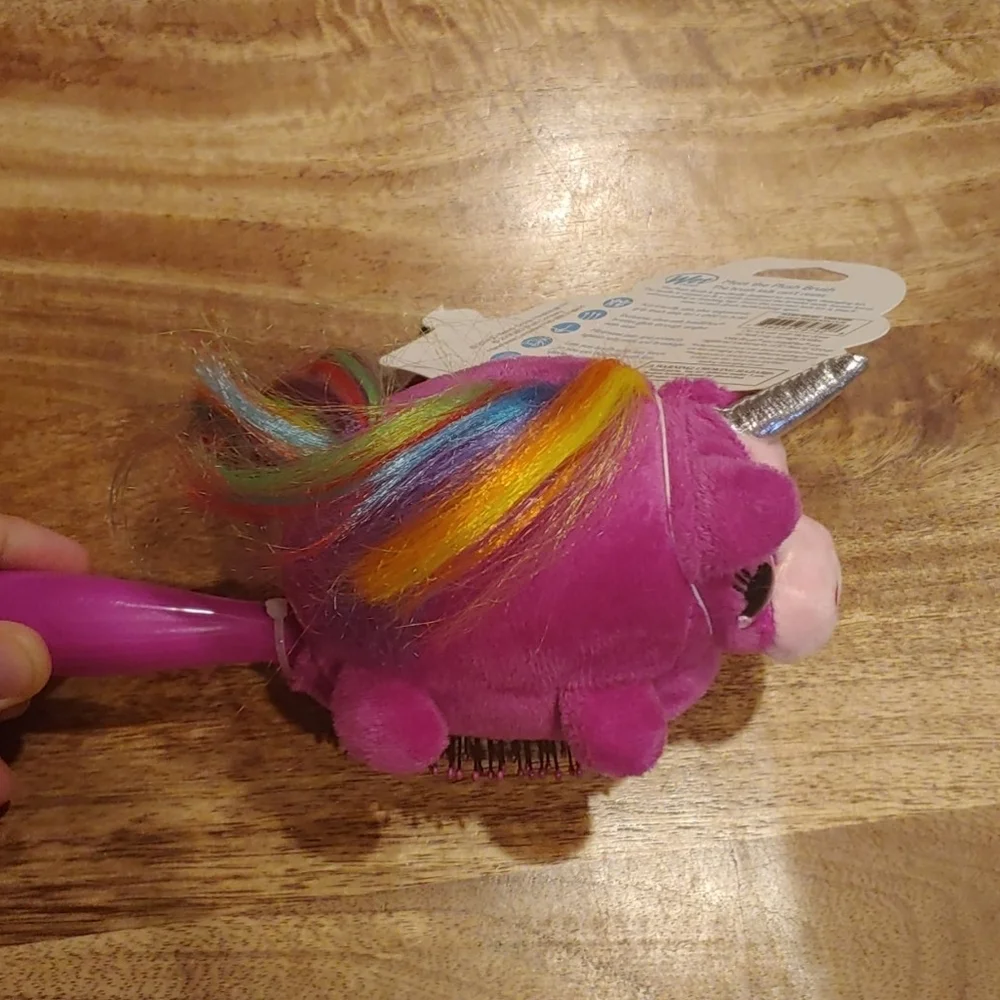 NWT Wet Plush Brush Pony